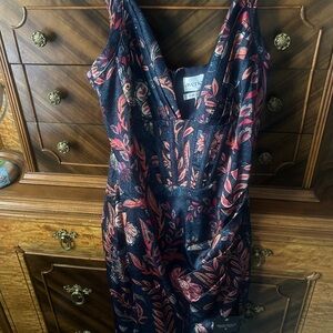 averie Women's Navy and Red Floral Midi Dress